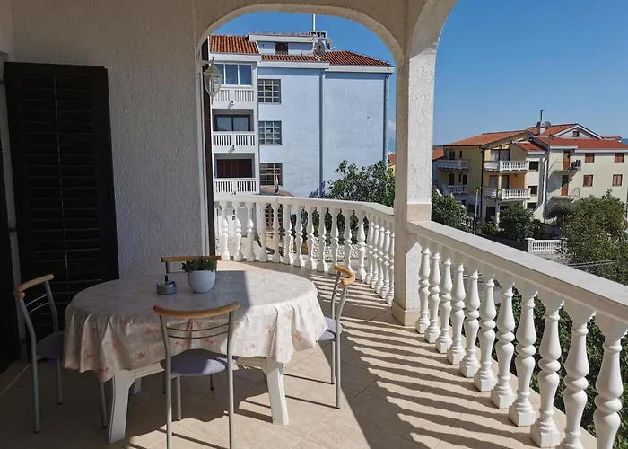 Апартаменты With Parking Space - 24556 *
