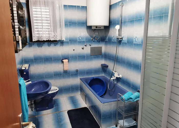 With Parking Space - 24556 Lägenhet Crikvenica